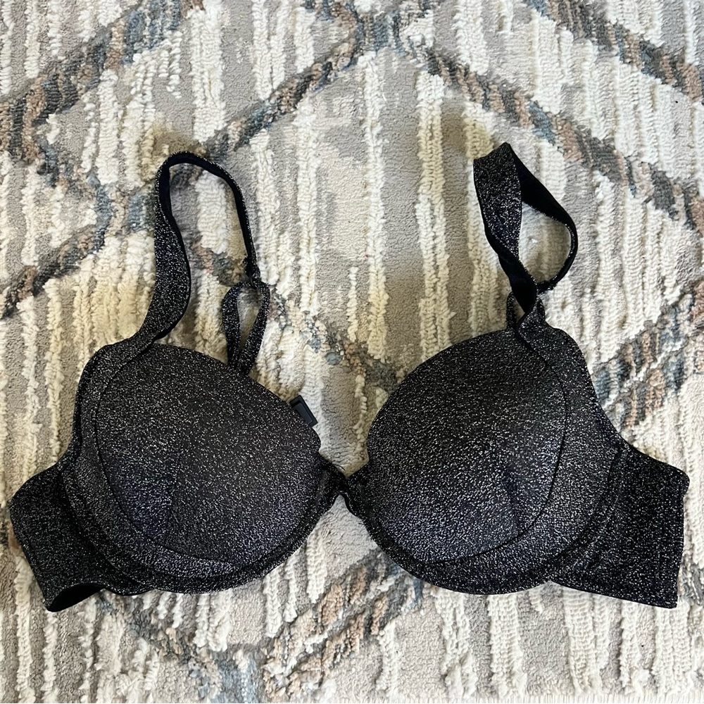 🍉Triangl Swim Sara Mana Sparkle Top Size Small ++ Black Shimmering Bikini